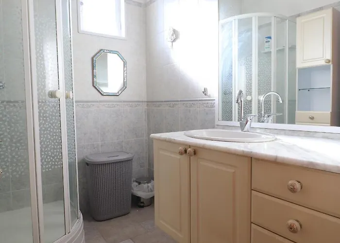 Appartamento Spacieux Vue Et Montagne En Dernier étage Avec Terrasse - Parking Et Wifi Ajaccio (Corsica)